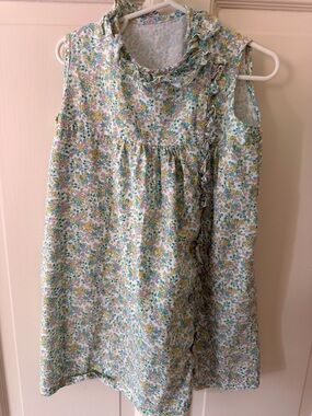 Hannah Kate Sleeveless Floral Ruffled Neck Shift Dress